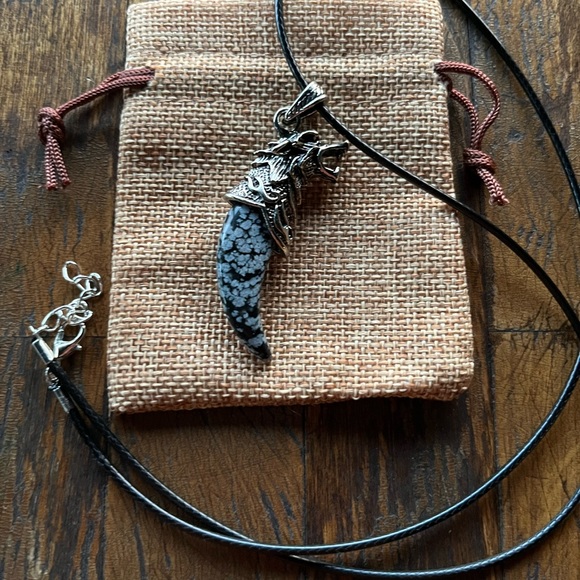 Wolf Tooth Pendant Mens Crystal Necklace Obsidian Necklace Gift for Boyfriend - Picture 3 of 3